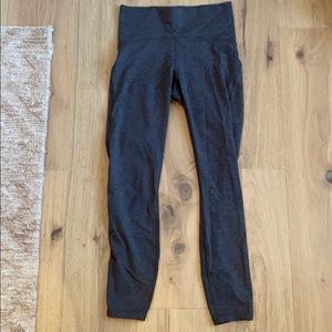 Dark grey Lululemon leggings